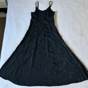 Vintage gothic floral spaghetti strap maxi dress